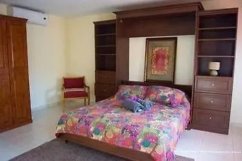 ***** Guest house Rutena Suites Oranjestad Aruba